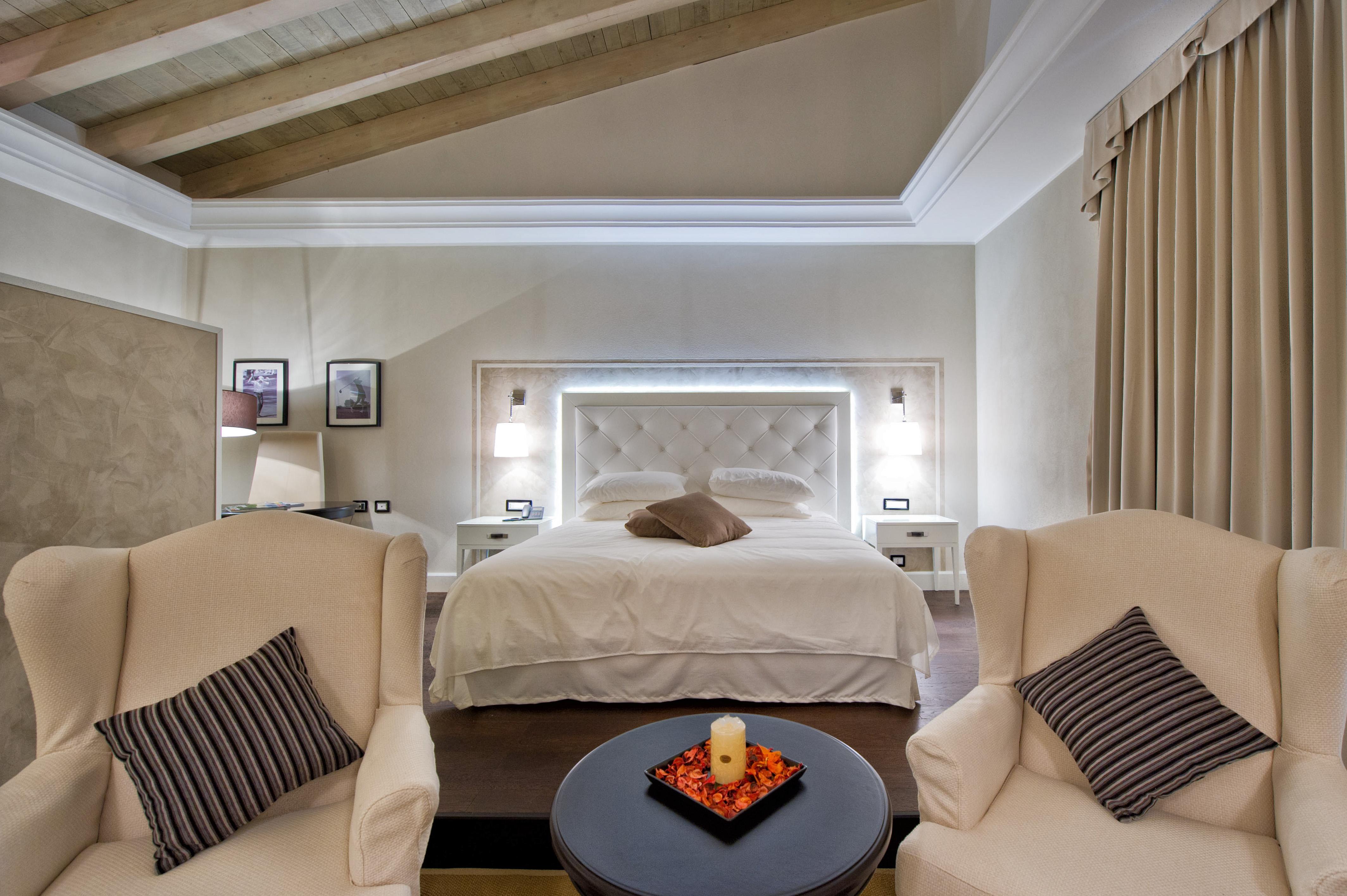 Borgo Di Luce I Monasteri Golf Resort & Spa Syrakuzy Zewnętrze zdjęcie A room at the hotel