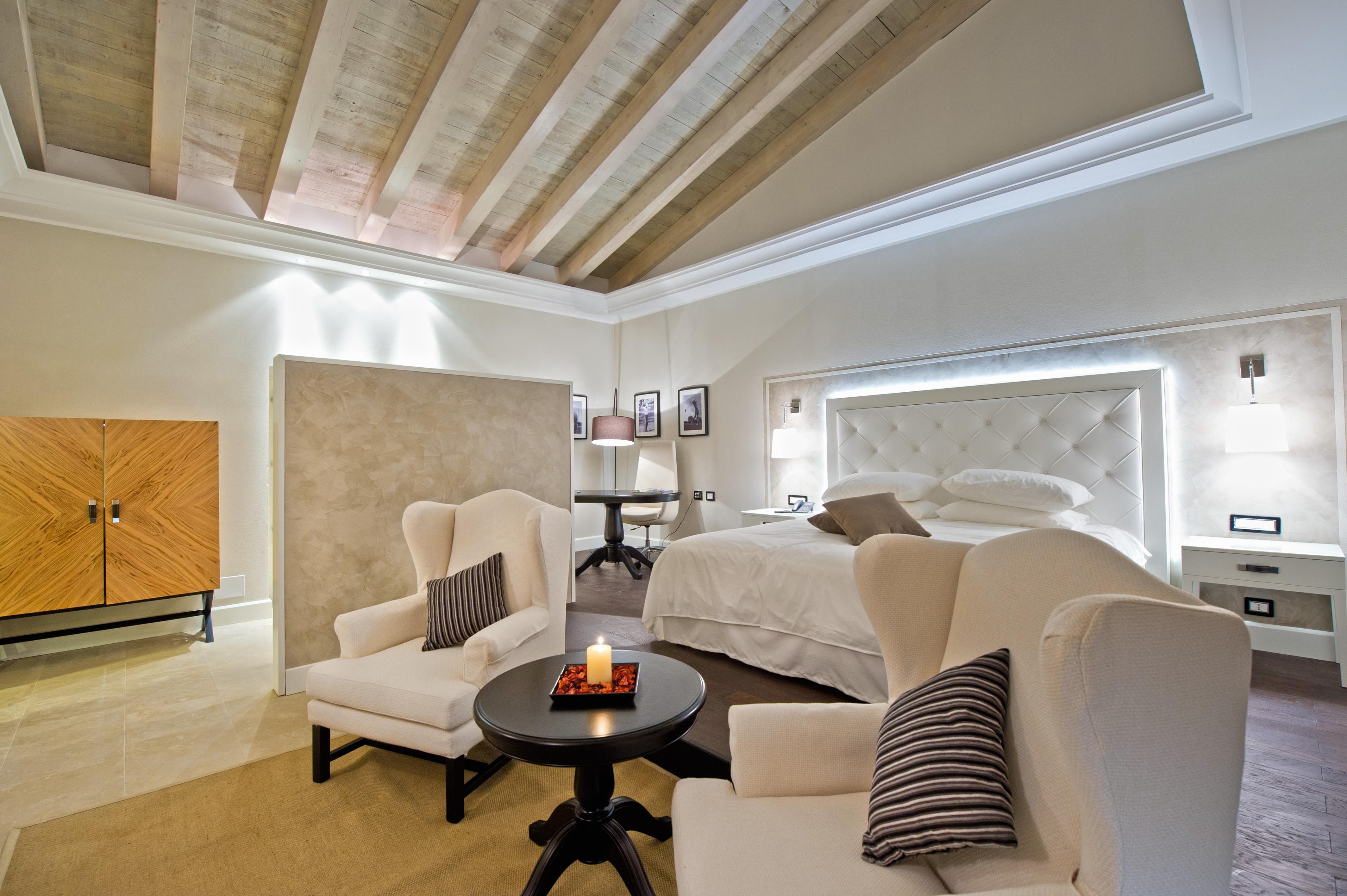 Borgo Di Luce I Monasteri Golf Resort & Spa Syrakuzy Zewnętrze zdjęcie A suite at the Mandarin Oriental, Barcelona