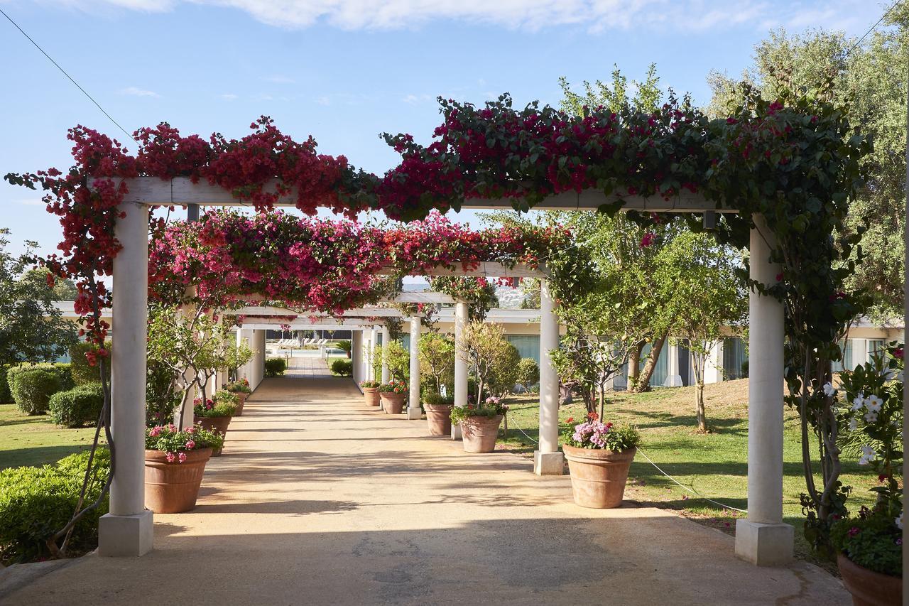 Borgo Di Luce I Monasteri Golf Resort & Spa Syrakuzy Zewnętrze zdjęcie Pergola at the University of Patras