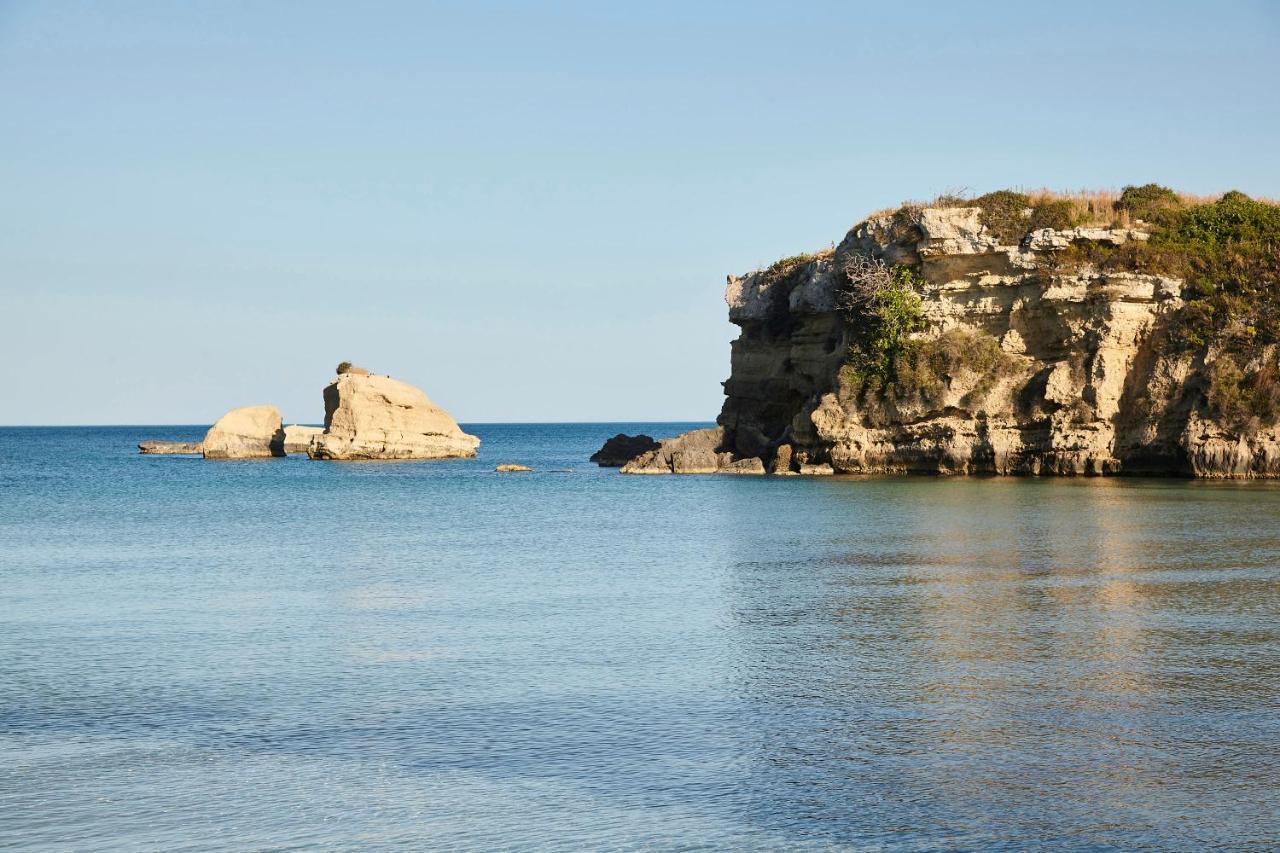 Borgo Di Luce I Monasteri Golf Resort & Spa Syrakuzy Zewnętrze zdjęcie The coast of the island of Pag
